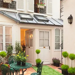 Castex 3*, Paris France